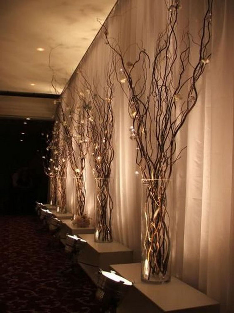 http://hative.com/creative-winter-wedding-ideas/